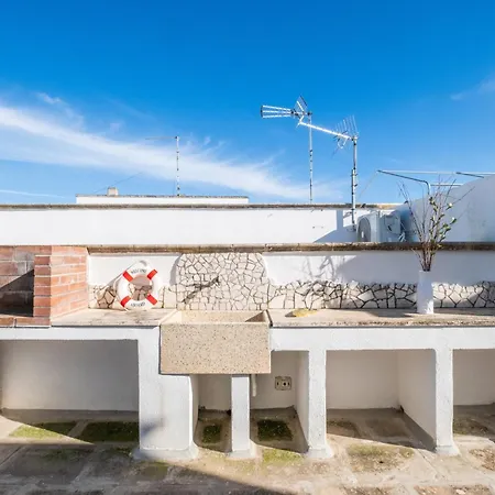 Holiday home Zea Dimora Sul Mare Torre Squillace